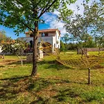 Nyaraló Marmelo Peroj