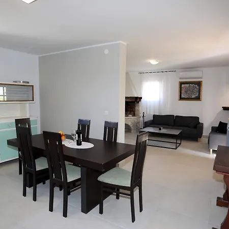Tatil Evi Marmelo Peroj