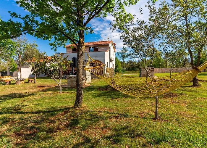 펜션 Marmelo 페로이