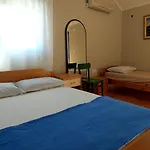 Dom wakacyjny Marmelo Peroj
